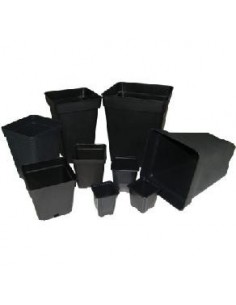 Maceta negra cuadrada